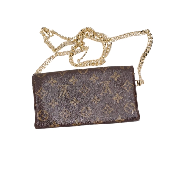 LOUIS VUITTON SARAH WALLET - Picture 6 of 11